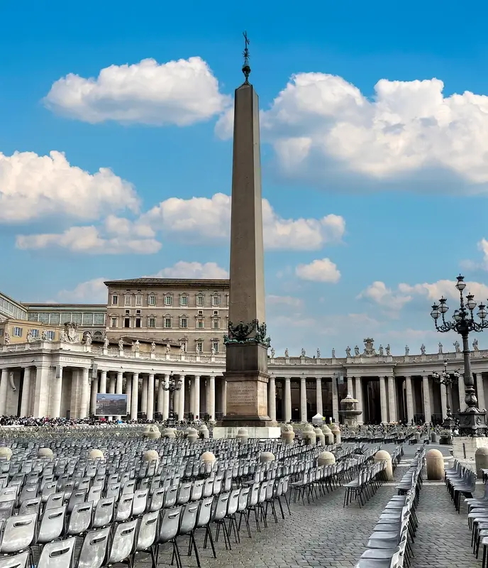 Papal Audience: Guided Experience