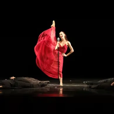 La Vie En Rose... Bolero